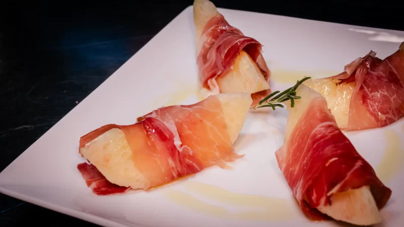 ビステッケリアデスティノ Bisteccheria DESTINO フィレンツェで愛される骨付きステーキ ビステッカ を提供する東京都北区 十条駅 にあるレストラン