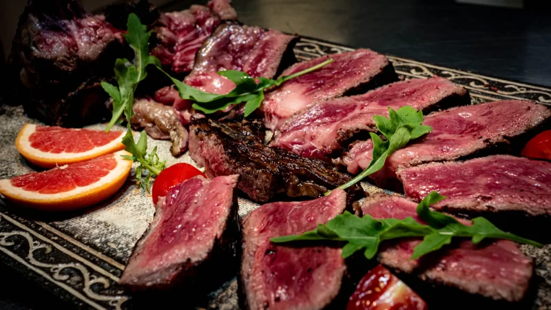 ビステッケリアデスティノ Bisteccheria DESTINO フィレンツェで愛される骨付きステーキ ビステッカ を提供する東京都北区 十条駅 にあるレストラン