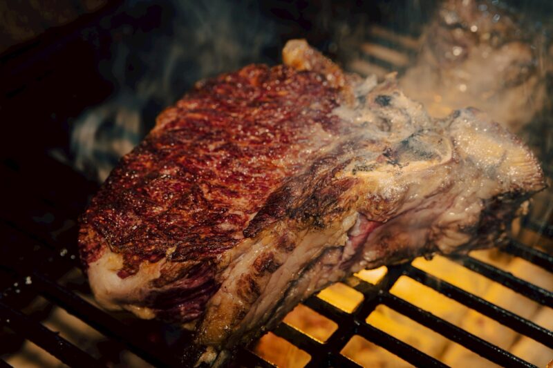 ビステッケリアデスティノ Bisteccheria DESTINO 東京 tokyo 会津 AIZU フィレンツェで愛される骨付きステーキ ビステッカ を提供するレストラン