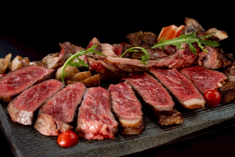 ビステッケリアデスティノ Bisteccheria DESTINO 東京 tokyo 会津 AIZU フィレンツェで愛される骨付きステーキ ビステッカ を提供するレストラン